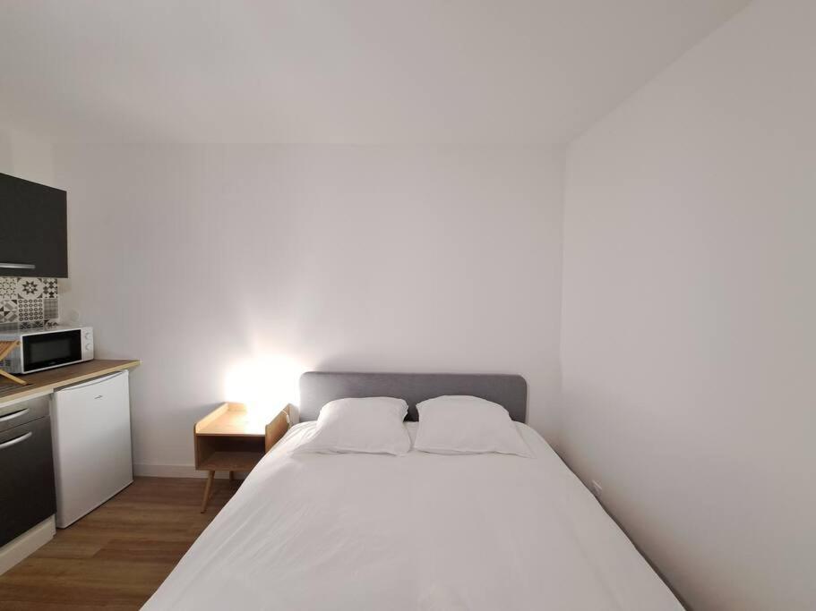 Verone, Charmant Studio Reims Exterior foto